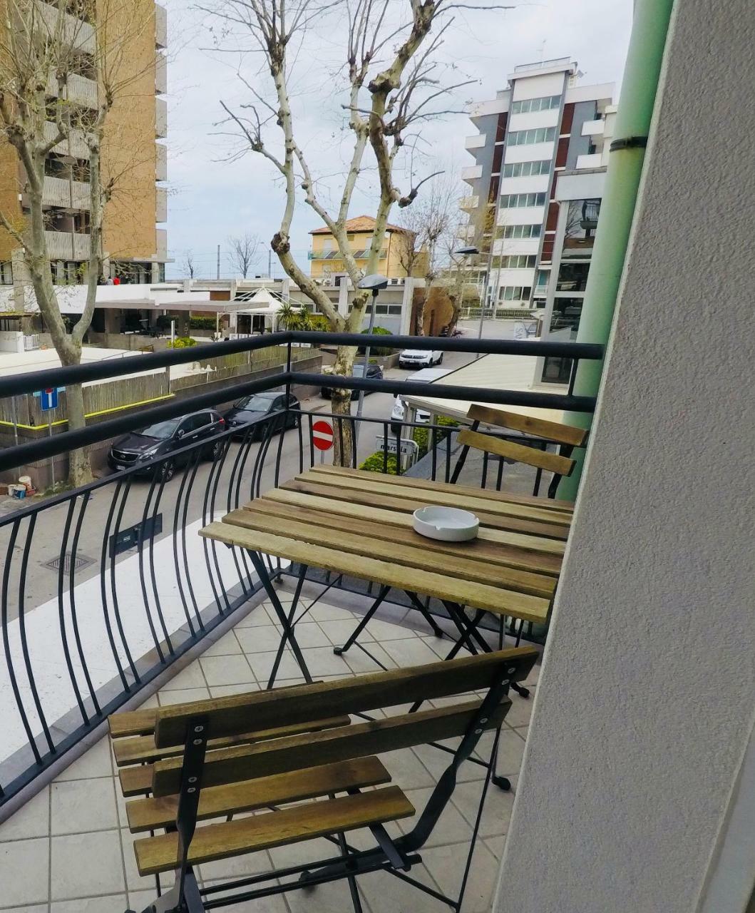 Alevon Hotel Rimini Eksteriør bilde